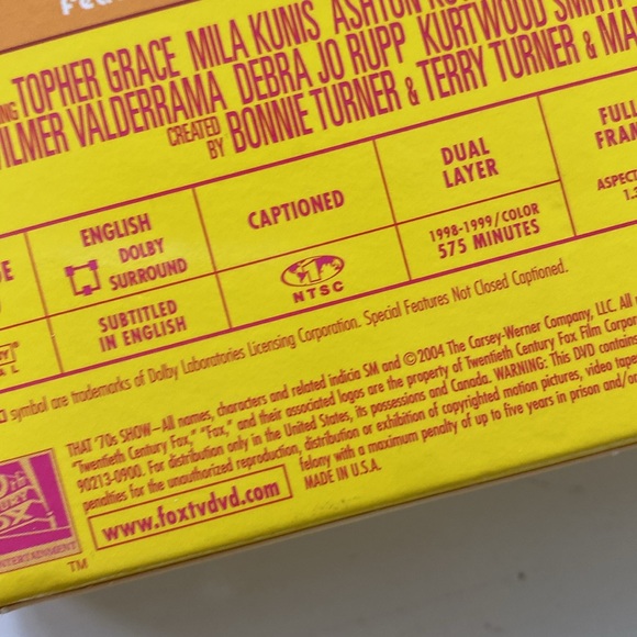 That 70’s Show Season One - 4 Disc DVD Set - 25 Episodes - Picture 6 of 13